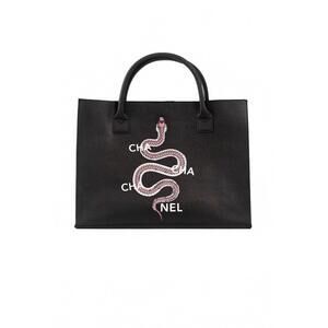 NEW LA TRADING CO women's cha cha cha nel vegan tote in black